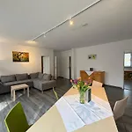 Martas Gaestehaeuser Gross Vaeter *