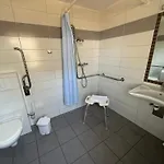 Martas Gaestehaeuser Gross Vaeter פארק נופש *