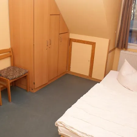 Martas Gaestehaeuser Gross Vaeter