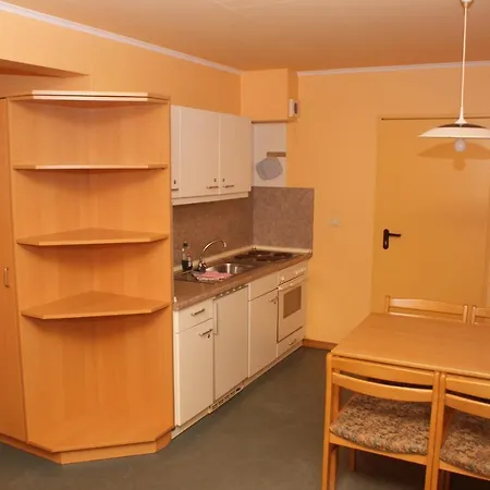 홀리데이파크 Martas Gaestehaeuser Gross Vaeter 템플린