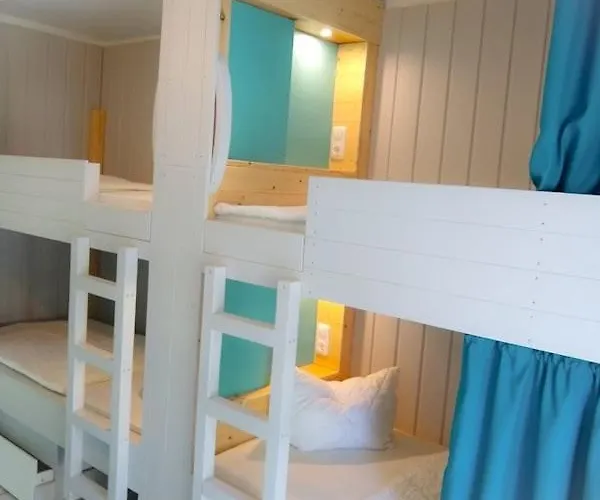 Martas Gaestehaeuser Gross Vaeter * テンプリーン