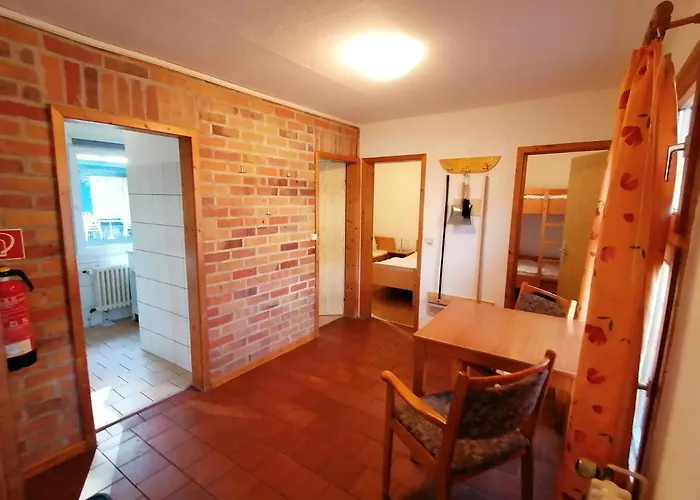 Martas Gaestehaeuser Gross Vaeter ホリデーパーク テンプリーン