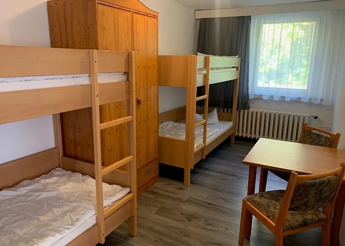 Martas Gaestehaeuser Gross Vaeter *