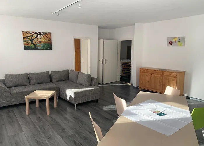 Martas Gaestehaeuser Gross Vaeter * 滕普林