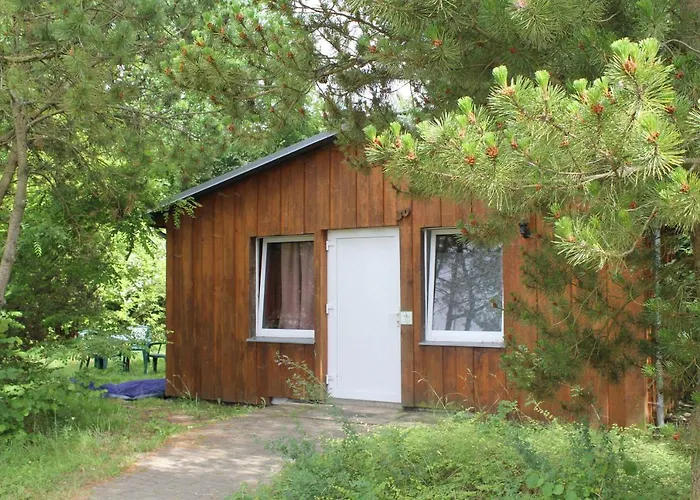 Martas Gaestehaeuser Gross Vaeter テンプリーン